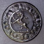 red-stone-kilt-fly-plaid-brooch_