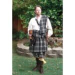 Scottish Tartan Great Kilt Highland Traditional 16th Century Style